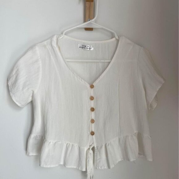 Cute white peplum button-front blouse - Picture 1 of 3